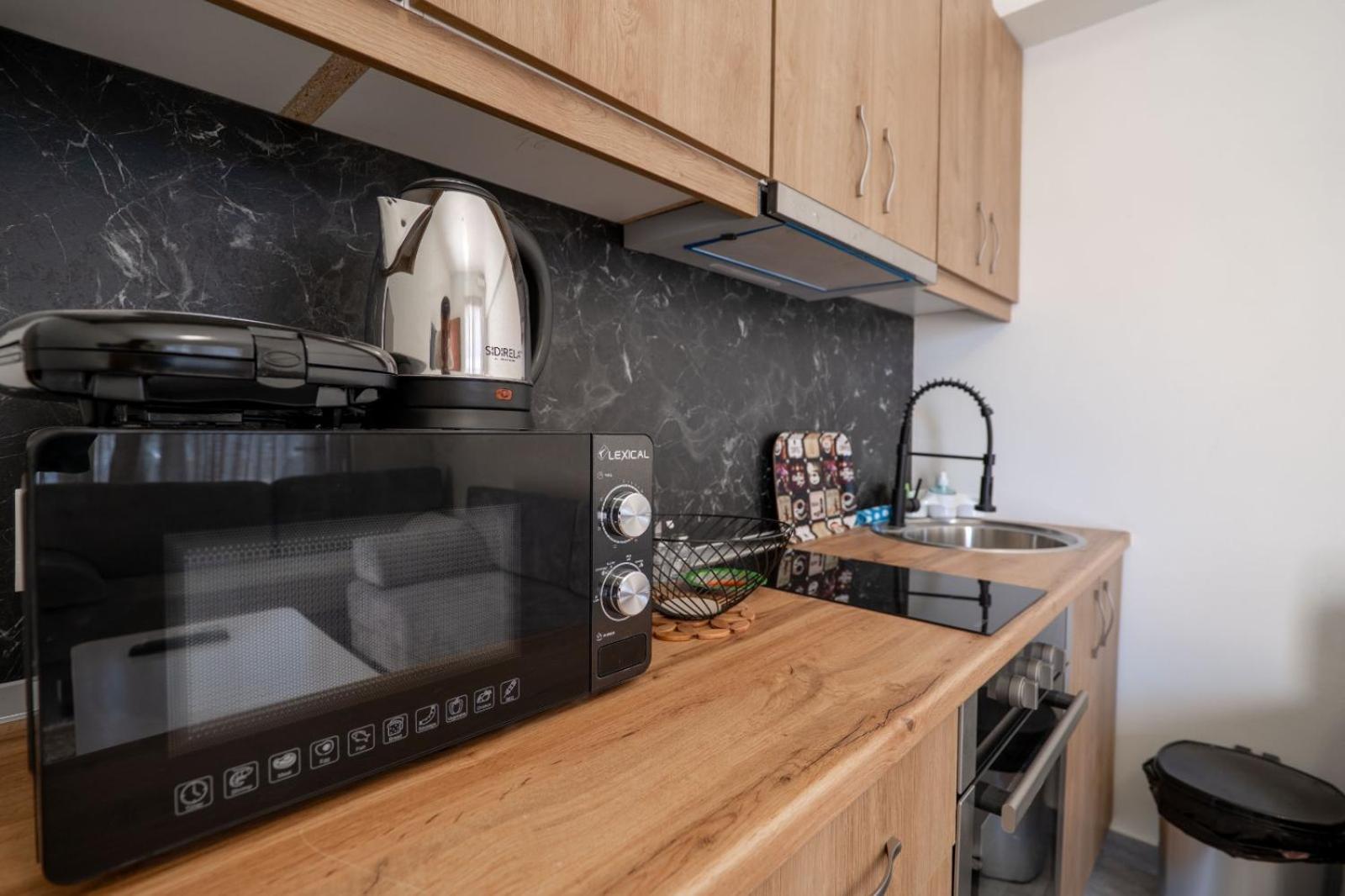 Esel Apartments Саранда Экстерьер фото