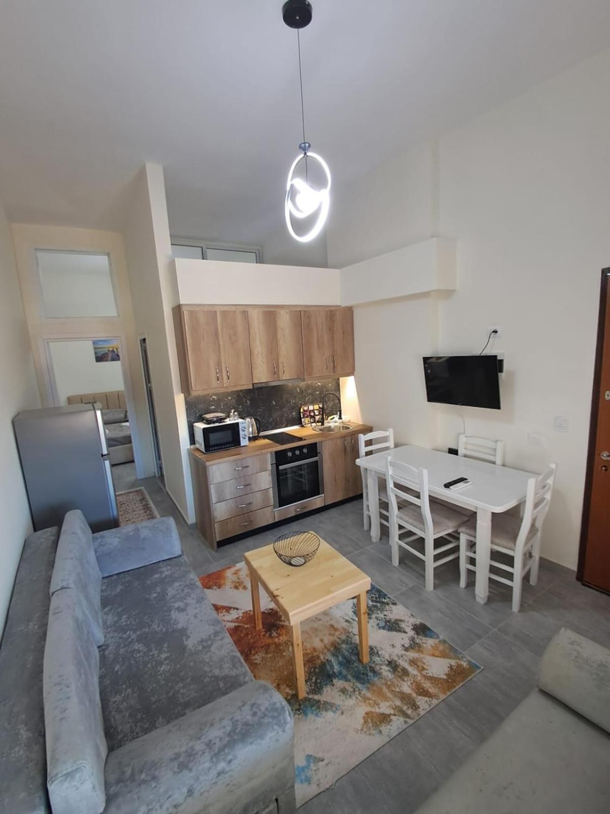 Esel Apartments Саранда Экстерьер фото